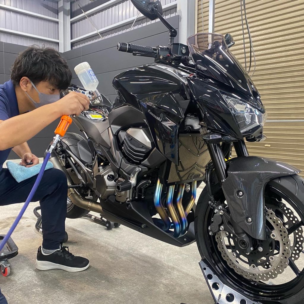 新品正規品  カワサキ 三好市バイクコーティング Z800ストリートファイター 自転車本体