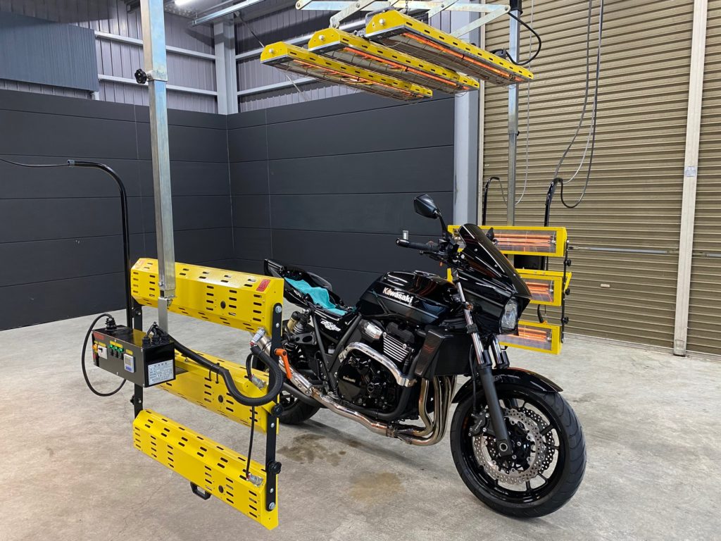 カワサキ ZRX 三好市バイクコーティング - 徳島のガラス
