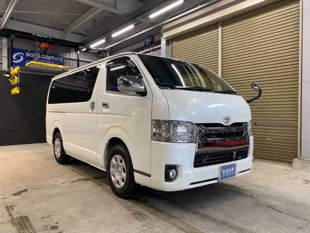 トヨタ GDH206 ハイエース スーパーGL 徳島県三好郡ボディガラスコーティング