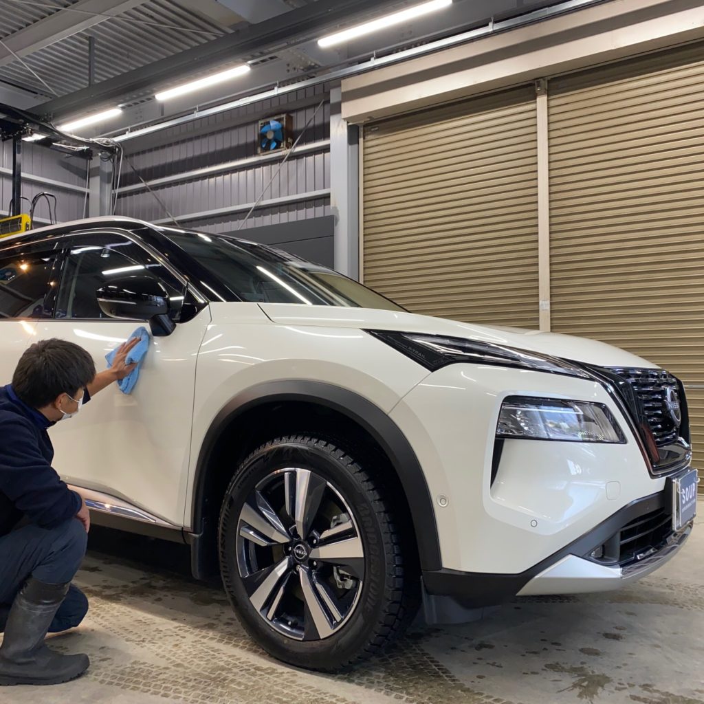 ニッサン SNT33 エクストレイル 吉野川市純水手洗い洗車 - 徳島の
