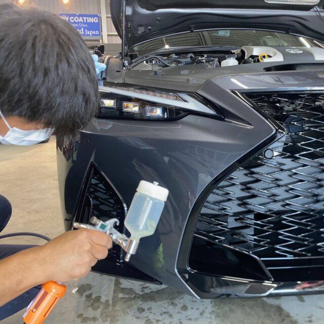 徳島県三好郡のお客様のレクサス IS300h Fスポーツのコーティングメンテナンスを施工しました。