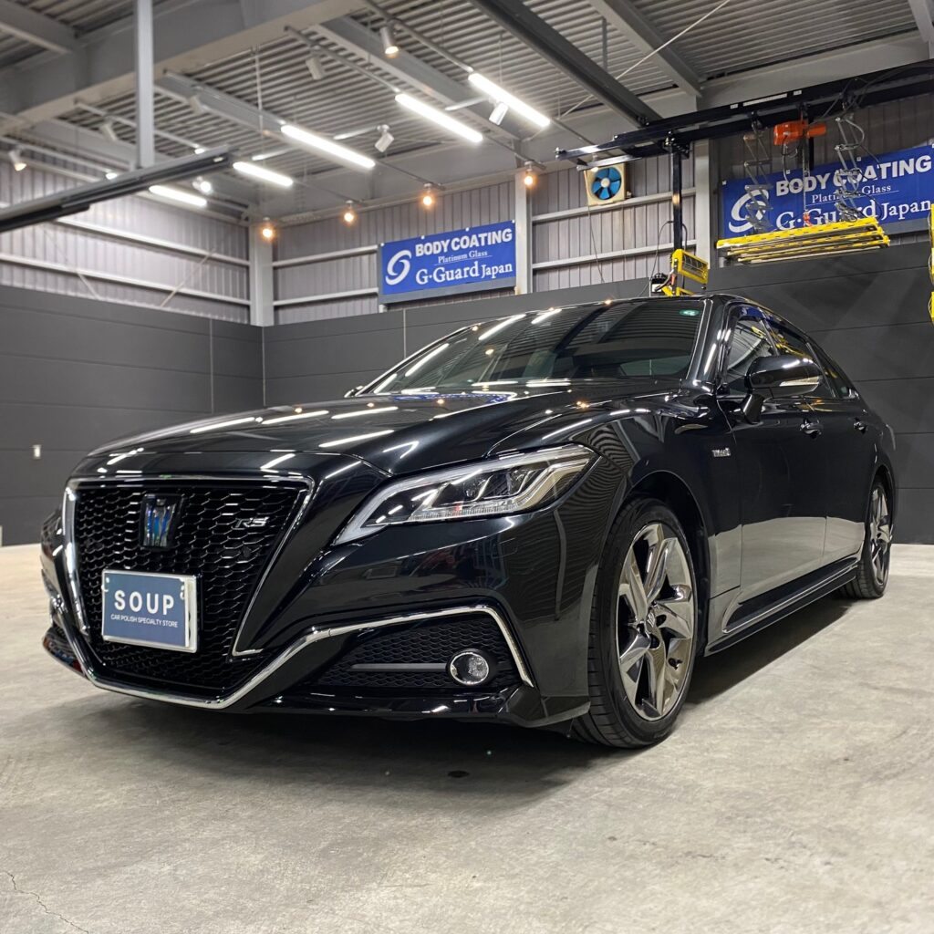 トヨタ AZSH20 クラウン RS 三好市ボディガラスコーティング