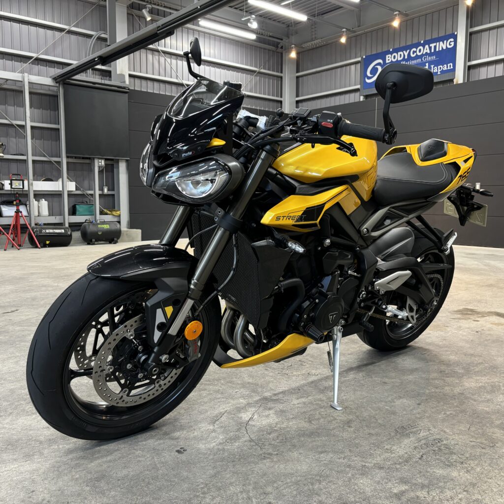 トライアンフ ストリートトリプルRS 徳島市バイクコーティング - 徳島