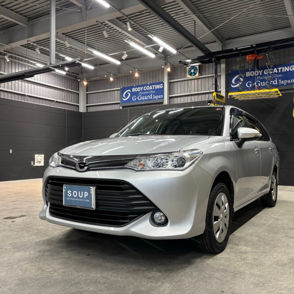 トヨタ NZE164 カローラフィールダー 徳島県三好郡ボディガラス