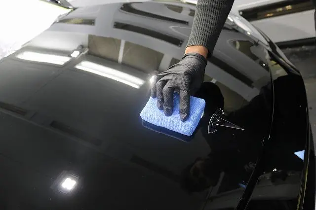 徳島県のカーコーティング専門店SOUPではテスラなどの電気自動車に最適なコーティングを提案しています。