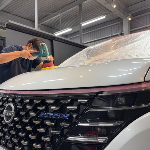 ニッサン 新車セレナオーテック（SFNC28）にSystemX Diamond SSを施工し、ボディ研磨で鏡面仕上げに。徳島県三好市のカーコーティング専門店SOUPが手がける、新車以上の美しさを実現。