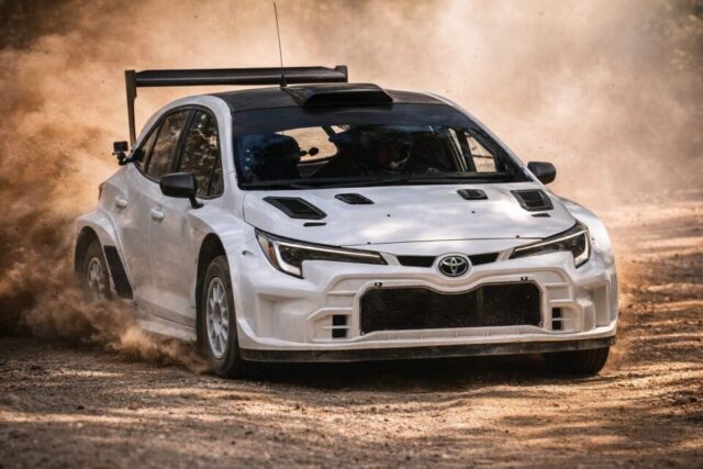 4b99e2d5b8c076d299809f2276c4a4cfbe12ee0e2694ab554728bf5c7f996e15 - 徳島のガラスコーティング・セラミックコーティング専門店 スープ GRカローラRC2 ラリー参戦