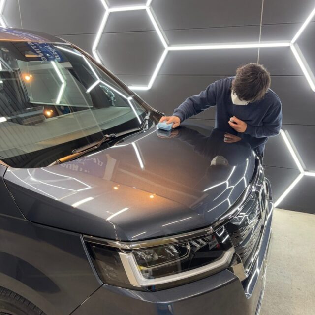 徳島県三好市のカーコーティング専門店SOUPにて、徳島県三好郡よりご来店の新車 ホンダ RP8 ステップワゴンへSystemX PROセラミックコーティングを施工。深い艶と強靭な被膜で、長期間にわたり美しいボディコンディションを維持します。新車の塗装を確実に守るプロ施工です。